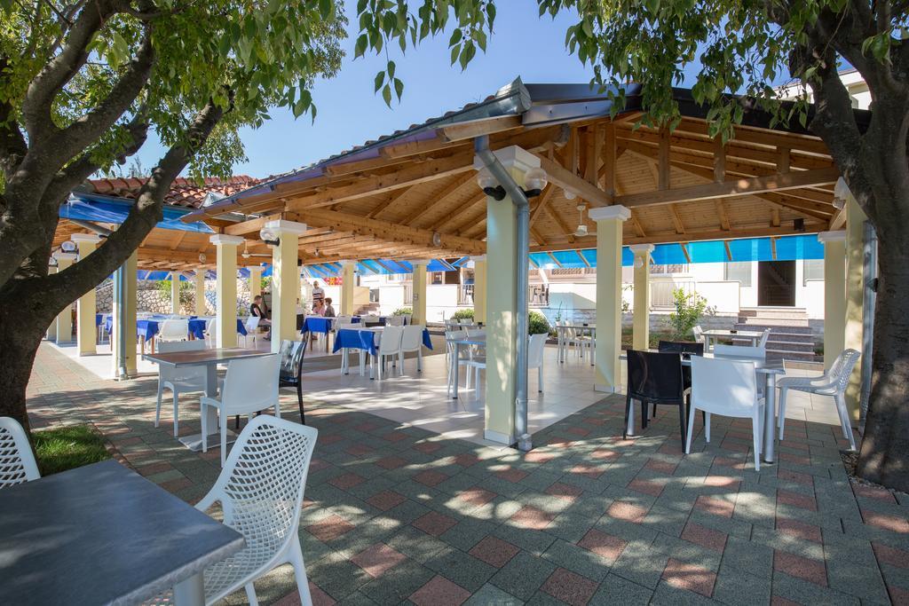 אוברובץ Apartments Duje Ribnica מראה חיצוני תמונה